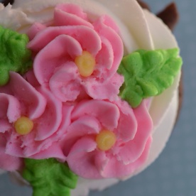 Better Chocolate Cupcakes - Flowers and Leaves